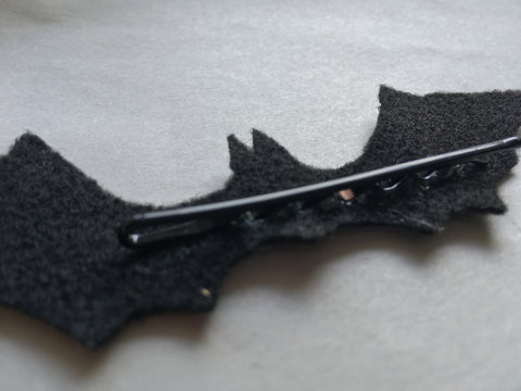 Photo upclose of felt bat glued to bobby pin