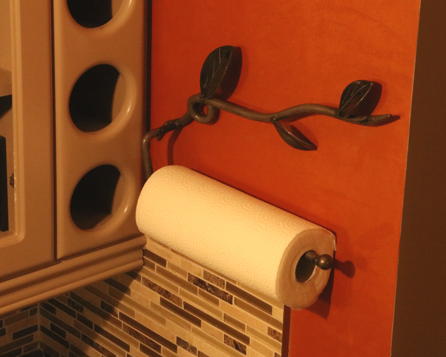 umbra paper towel holder wall mount