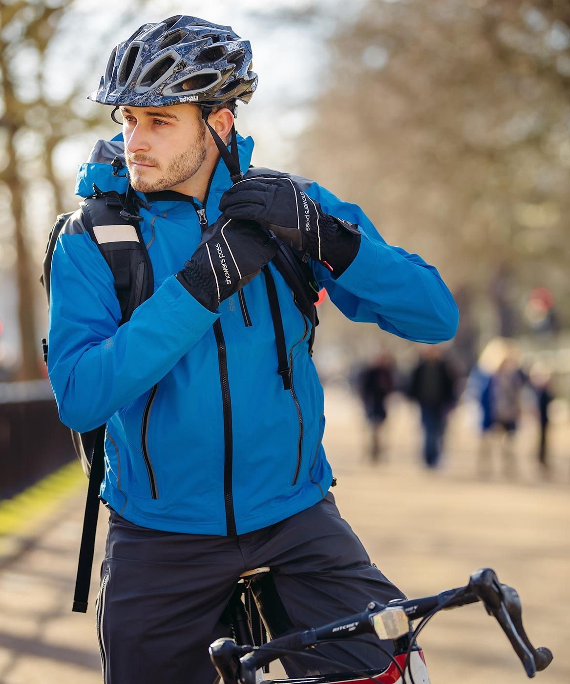 warm cycling gloves uk