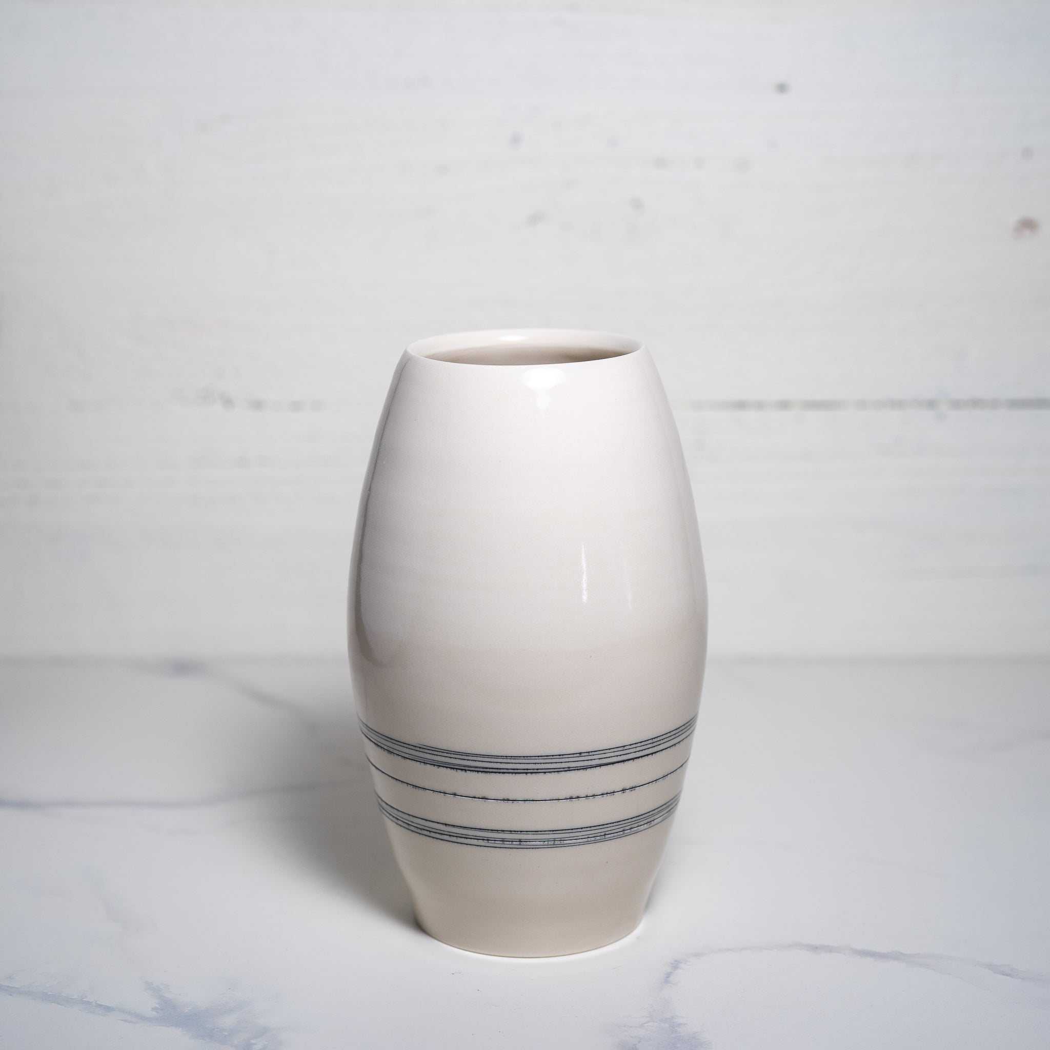 Hand-Thrown Vase-2021-003