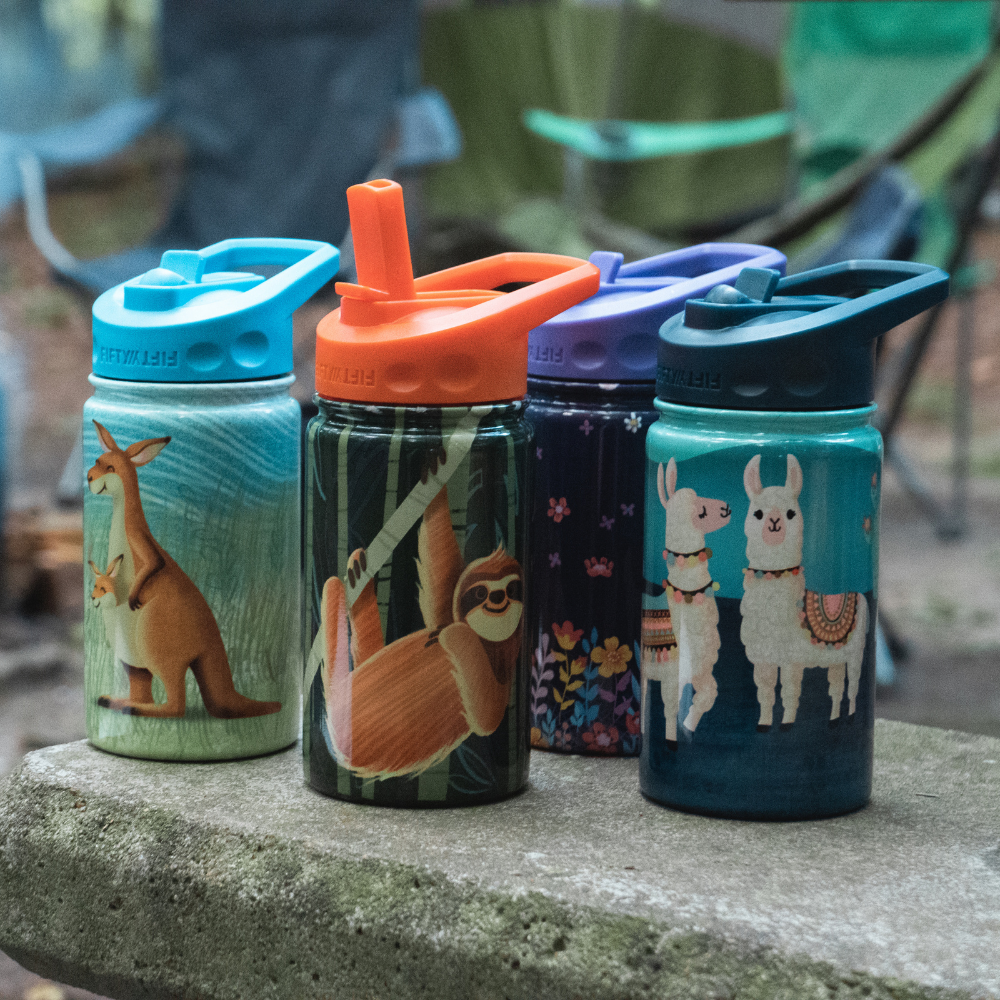 Kids Water Bottle – Llama and the bear