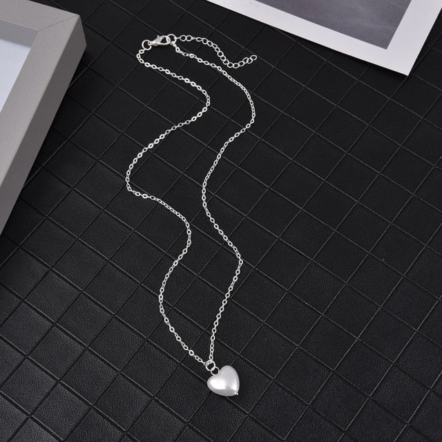 Vintage Elegant Heart Pearl Necklace – Axcid Apparel