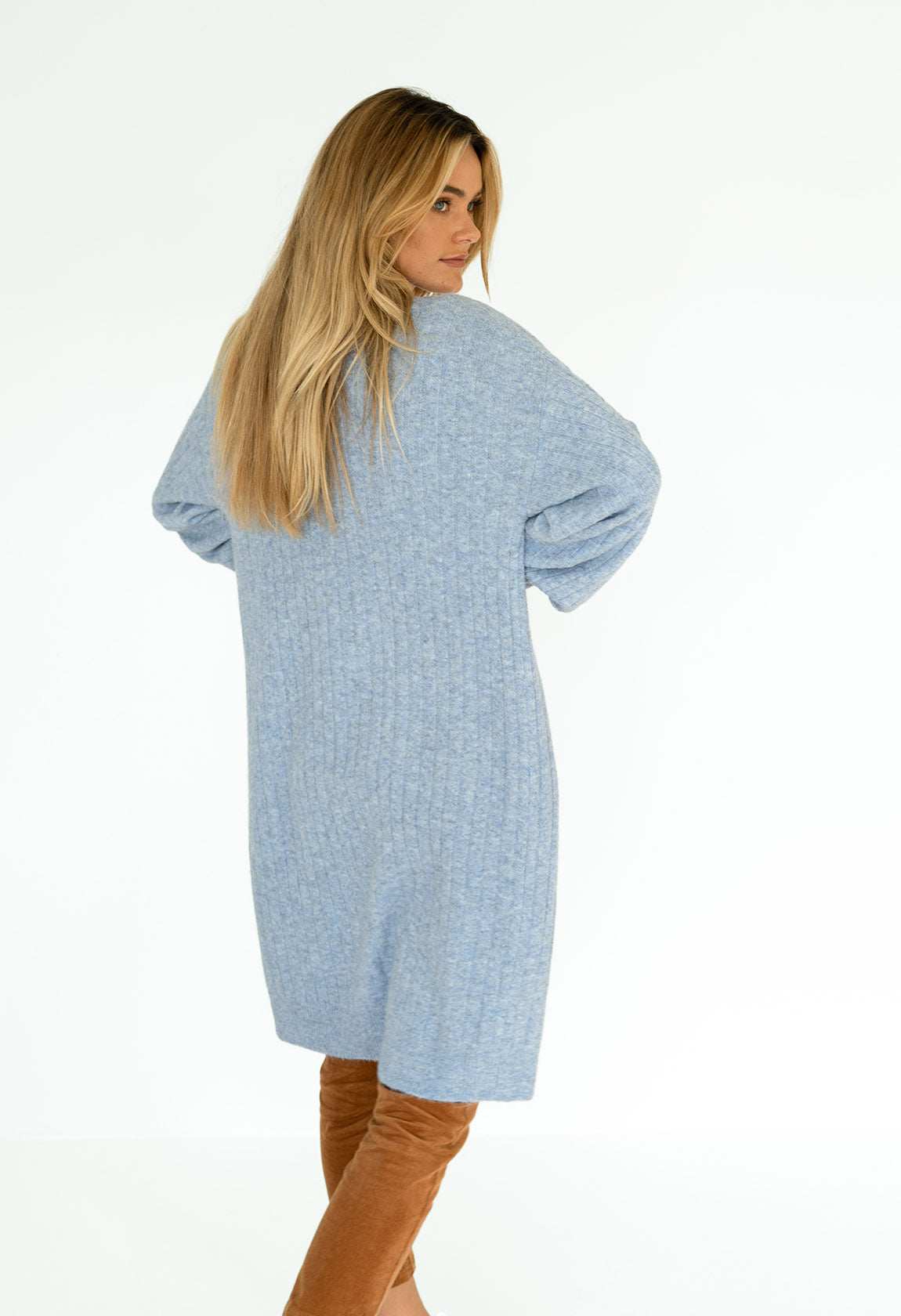 Evie Cardi in Blue Mist