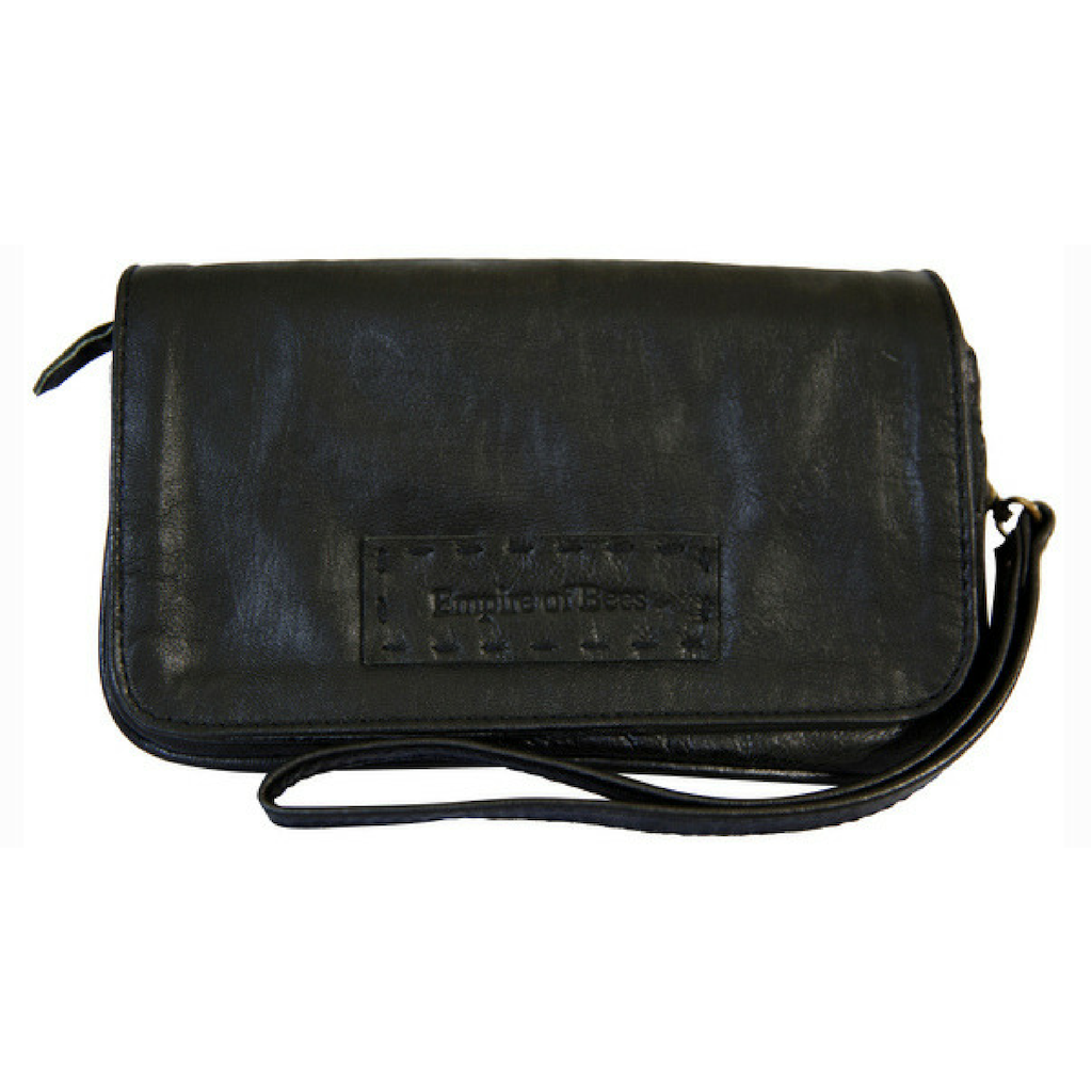 Alice Clutch in Black