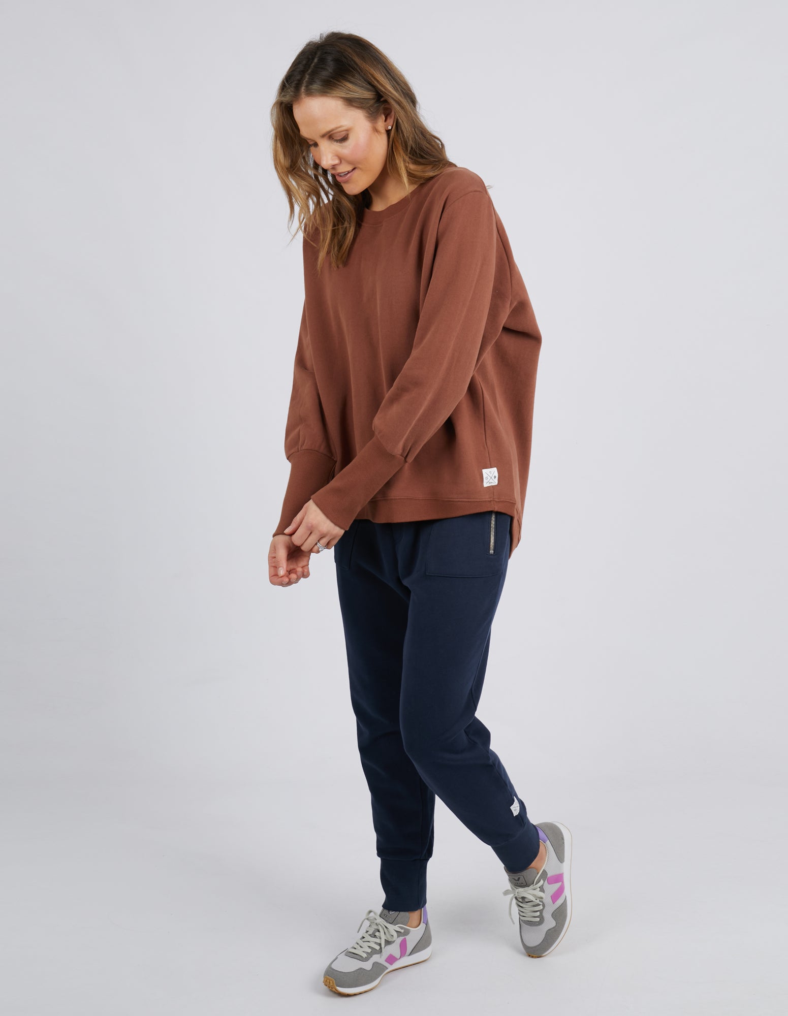 Divine Cosy Crew in Chocolate