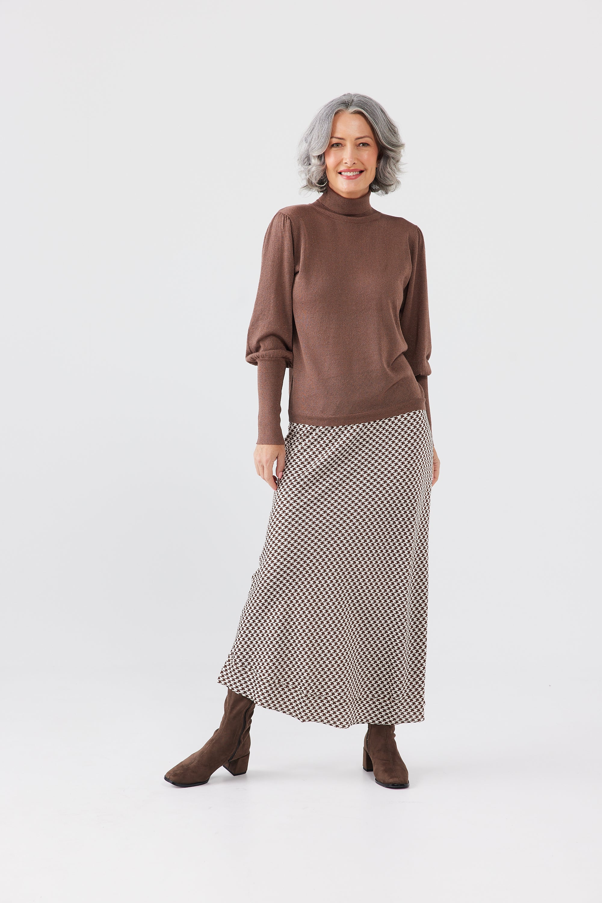 Carrington Skirt in Chocolate Houndstooth