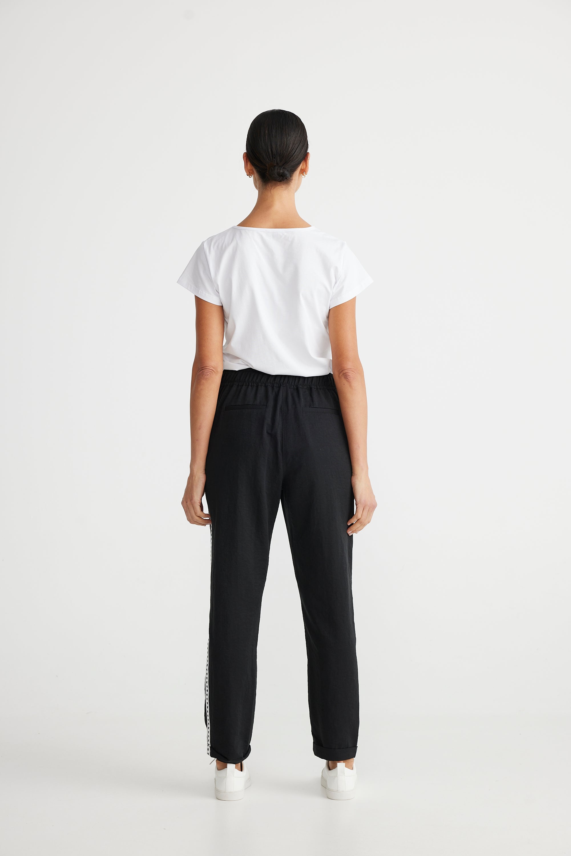 Miles Away Star Pant in Black