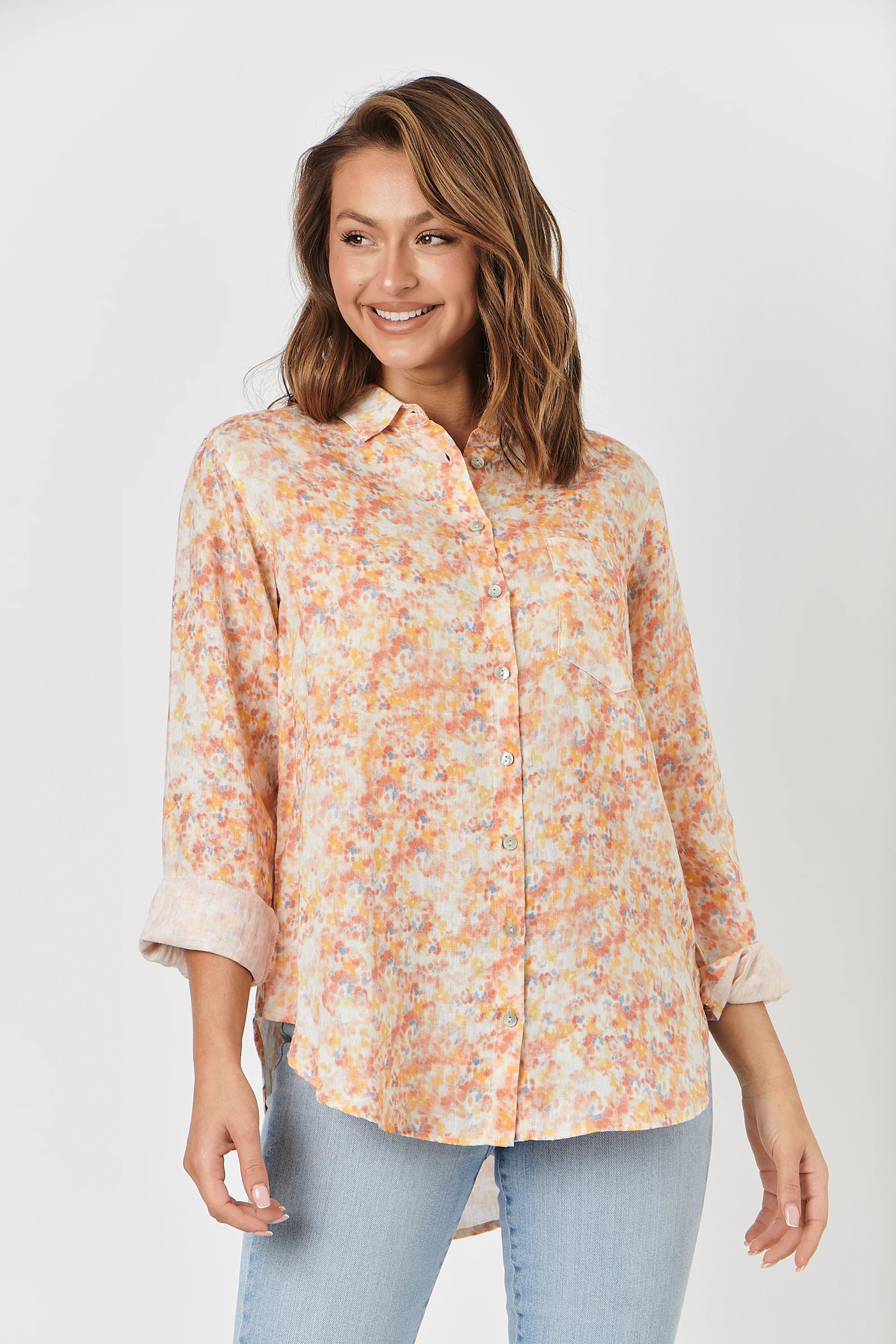 Linen Boyfriend Shirt in Apricot Floral