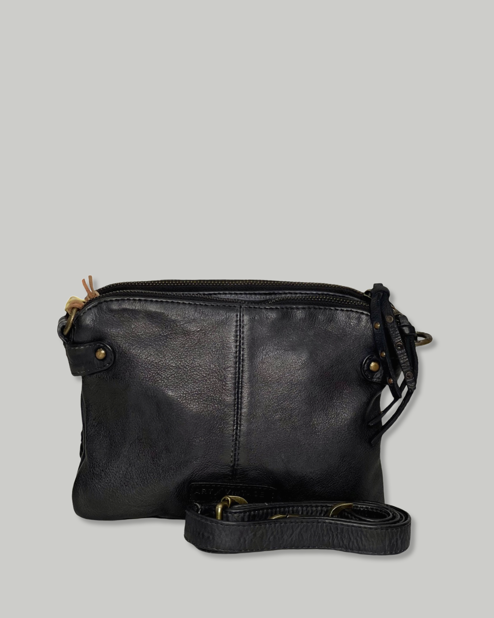 Lana Crossbody in Charcoal