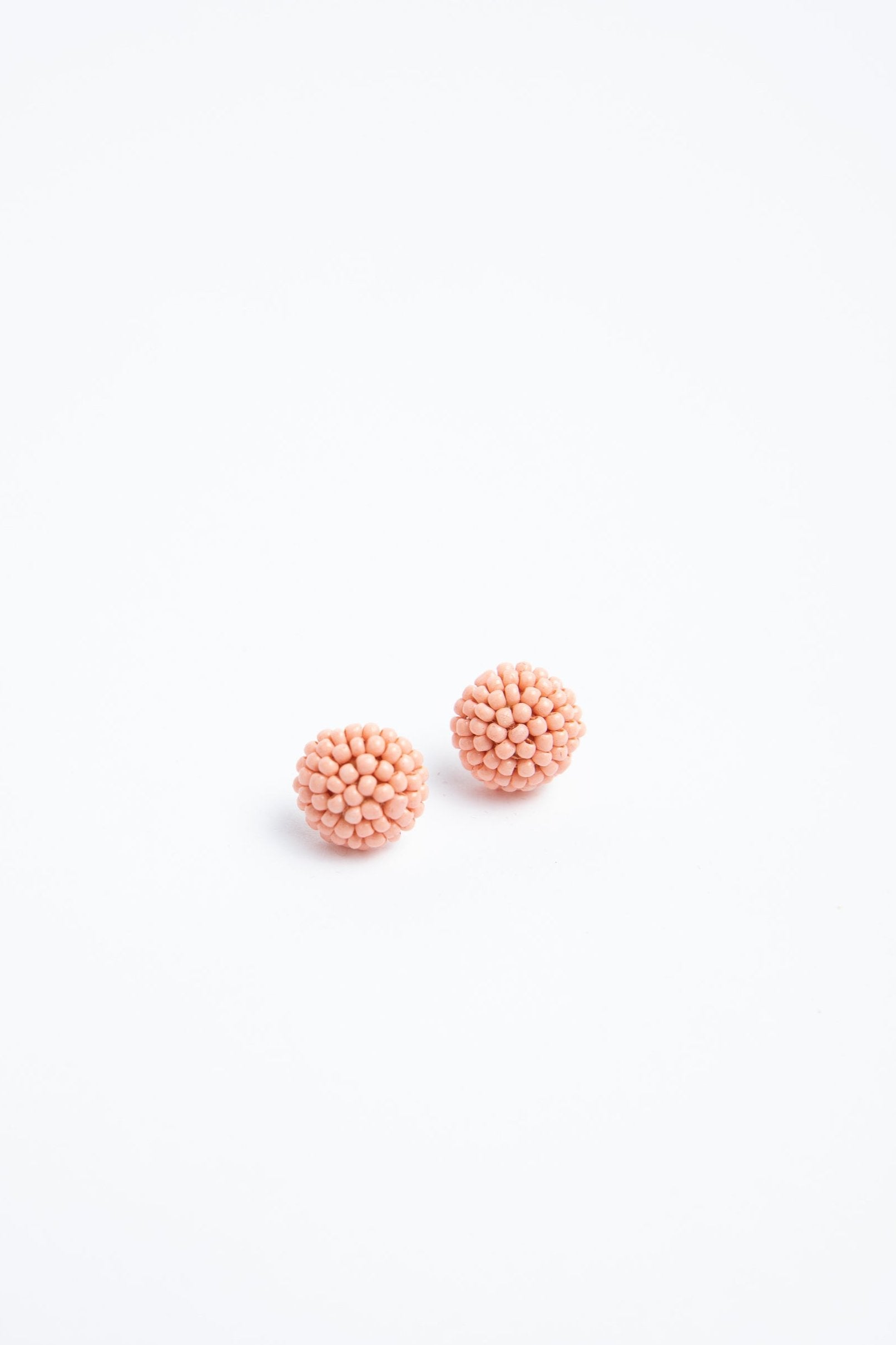 Echo Stud Earrings in Peach