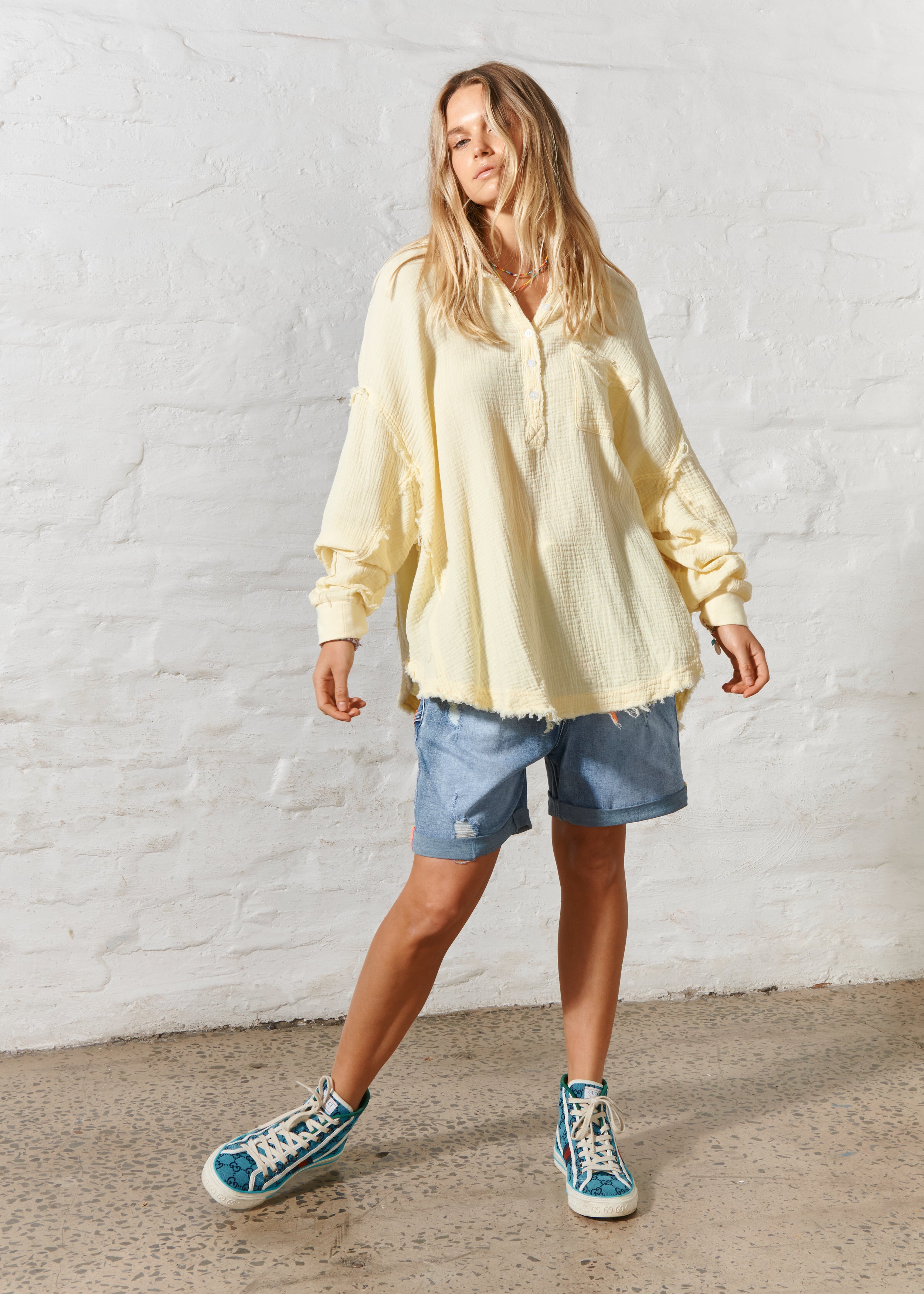 Oversized Beach Shirt in Lemon