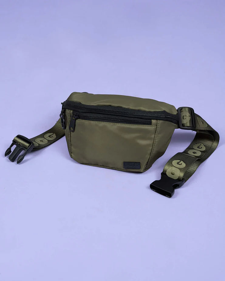 DOG Belt Bag in Olive