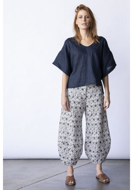 Fuzuki Top in Navy