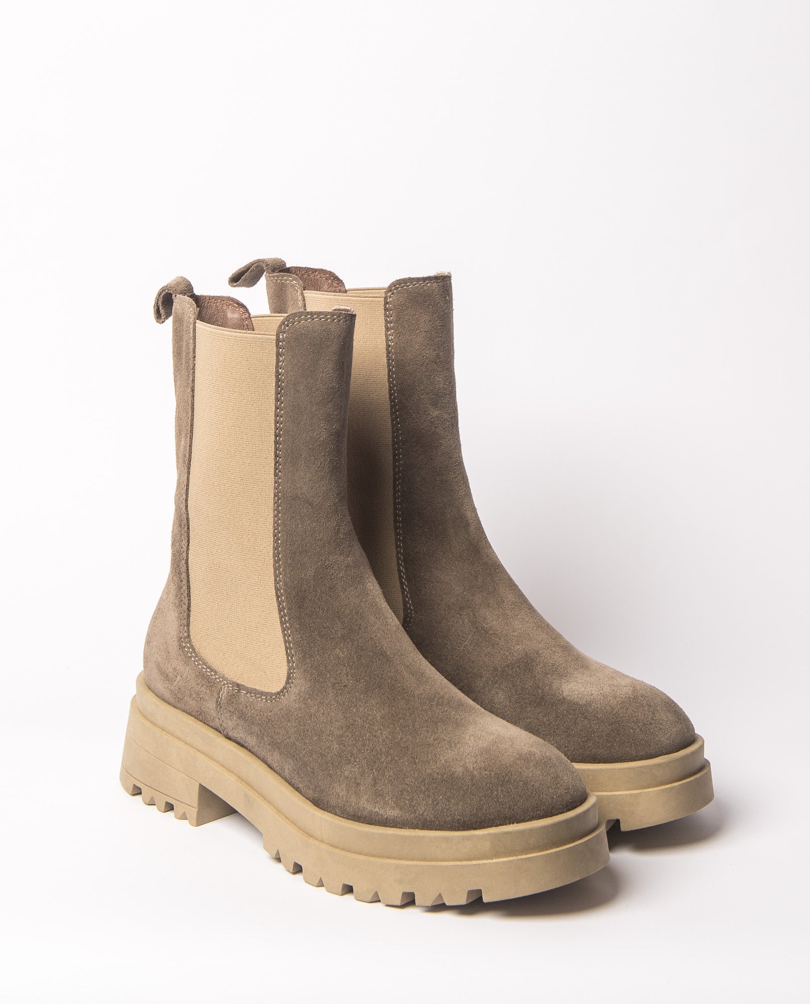 Favour Boots in Tan Suede