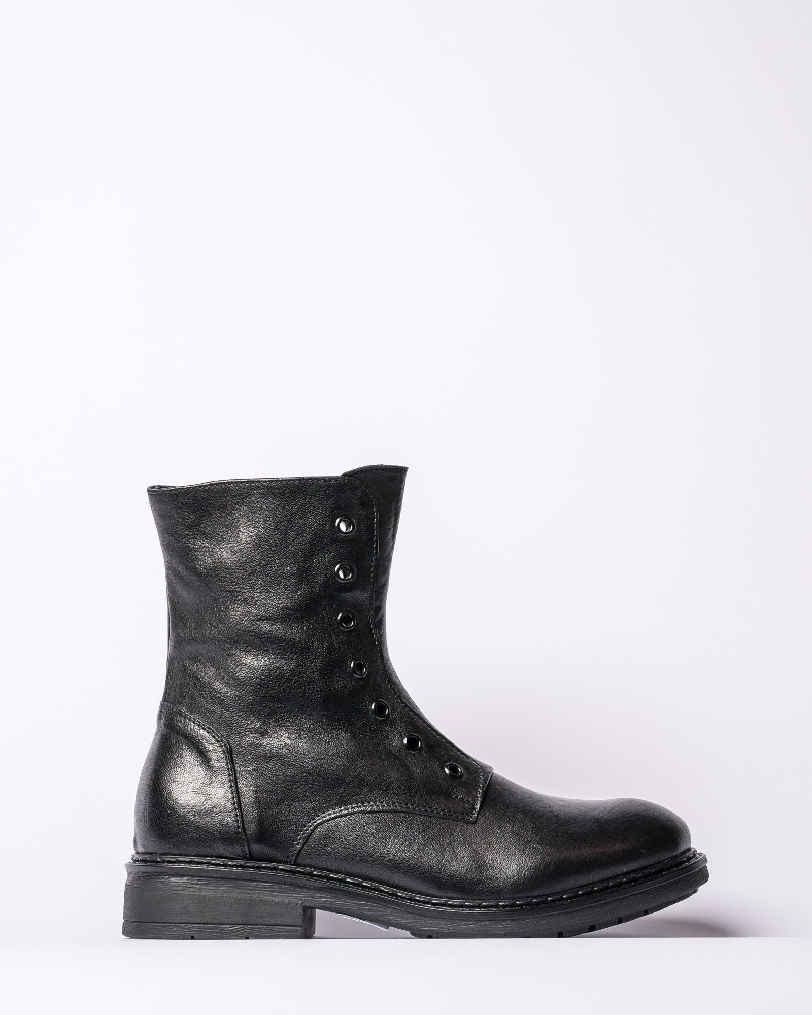 Mallet Boots in Black