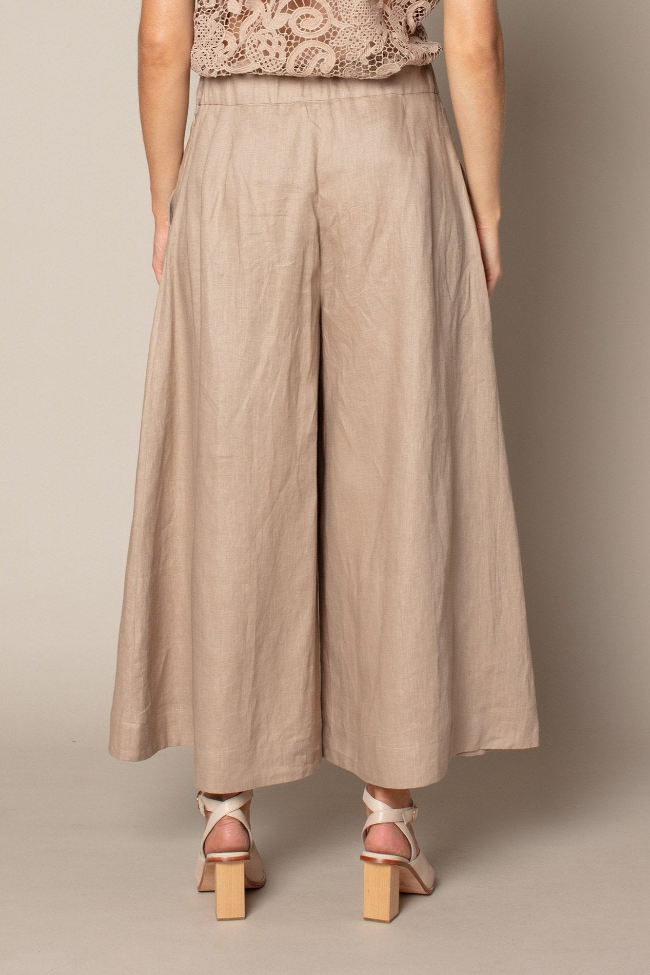 Court Pant in Caramello