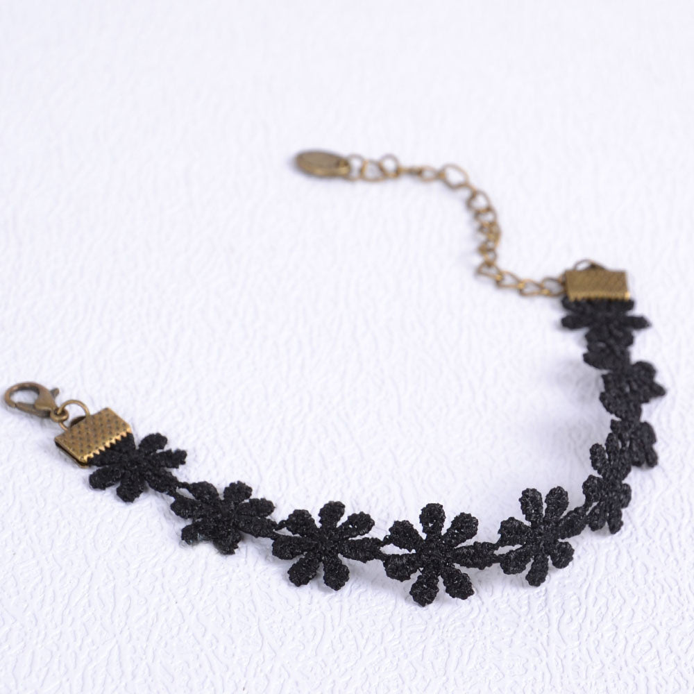 statement-choker-necklace-bracelet-black-daisy-flower-lace-jewelry-set-with-extended-chain-women-acc