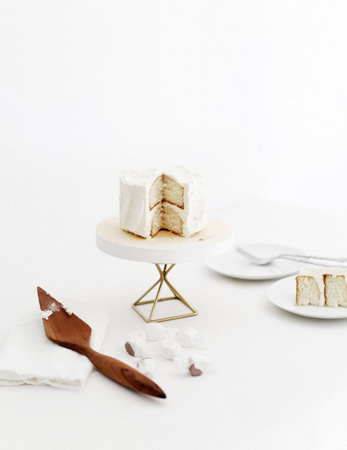 DIY Modern Cake Stand
