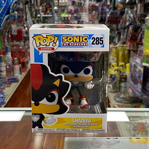 Funko Pop! Games: Sonic - Sonic with Emerald Collectible Toy Vinyl