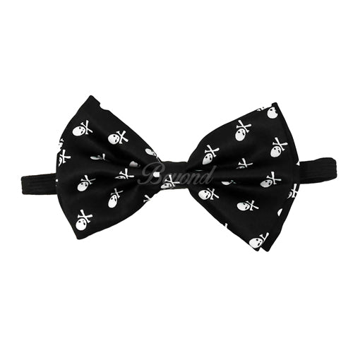 Halloween Skeleton Tuxedo Small T-Shirt Skull Crossbones Lapel Bow Tie  Black