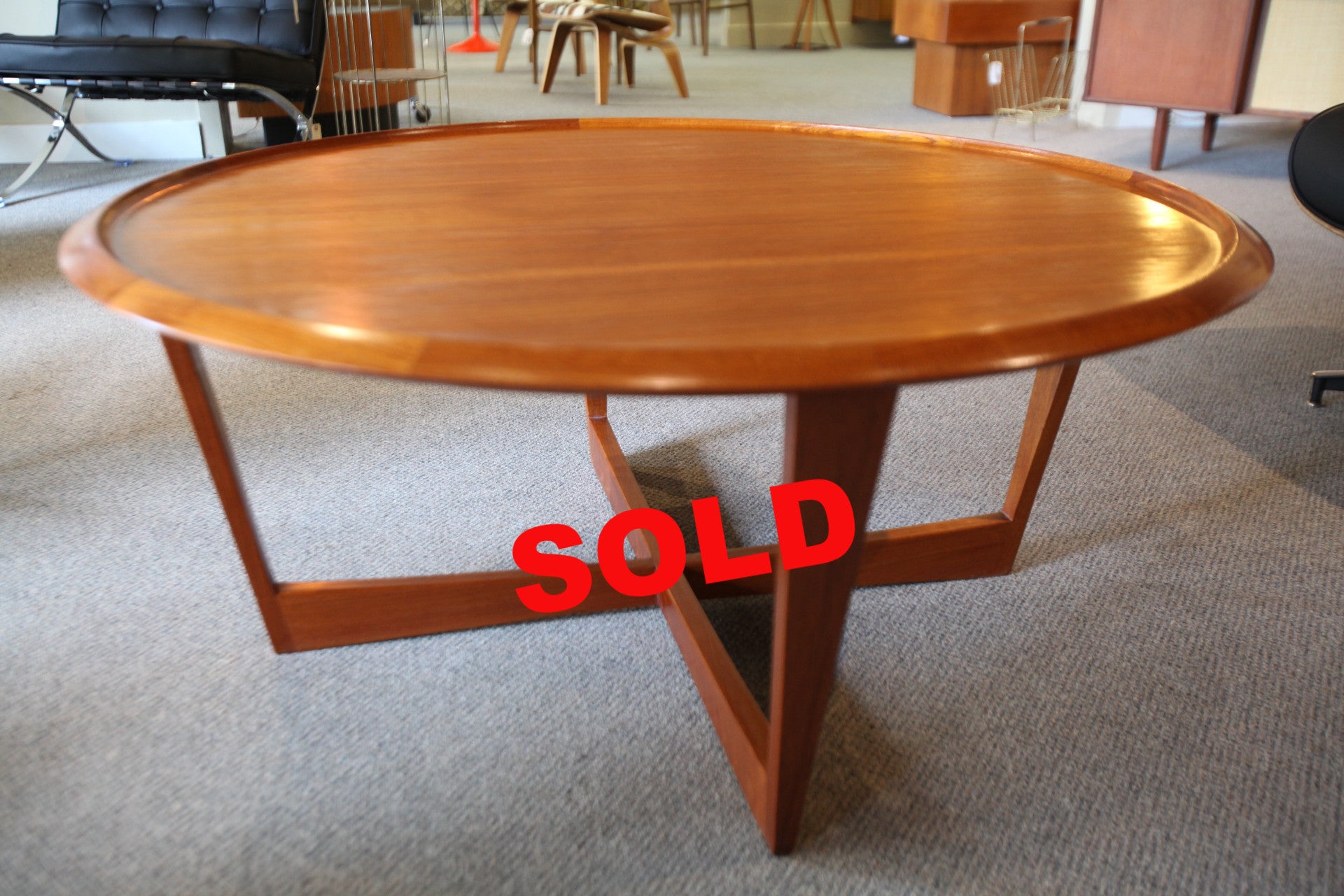 Round Teak Coffee Table (41"x18") – Consign Design Edmonton