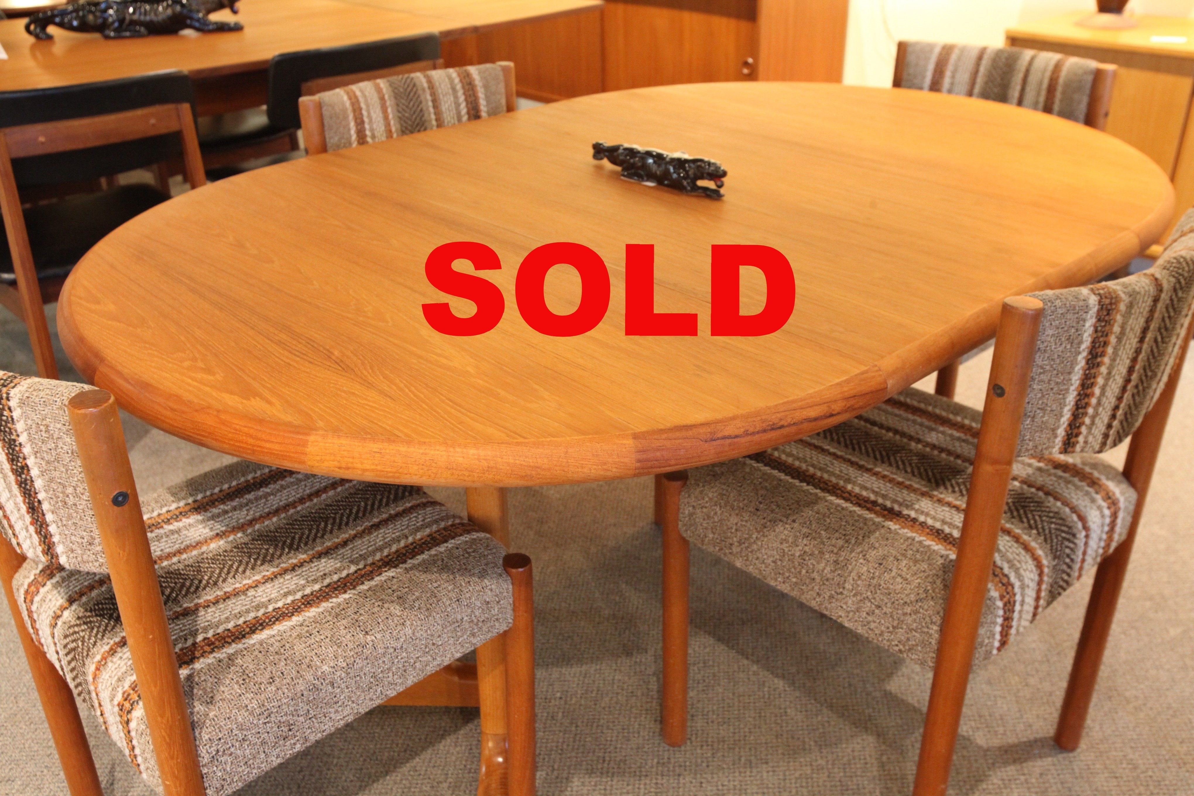 Round Teak Dining Table