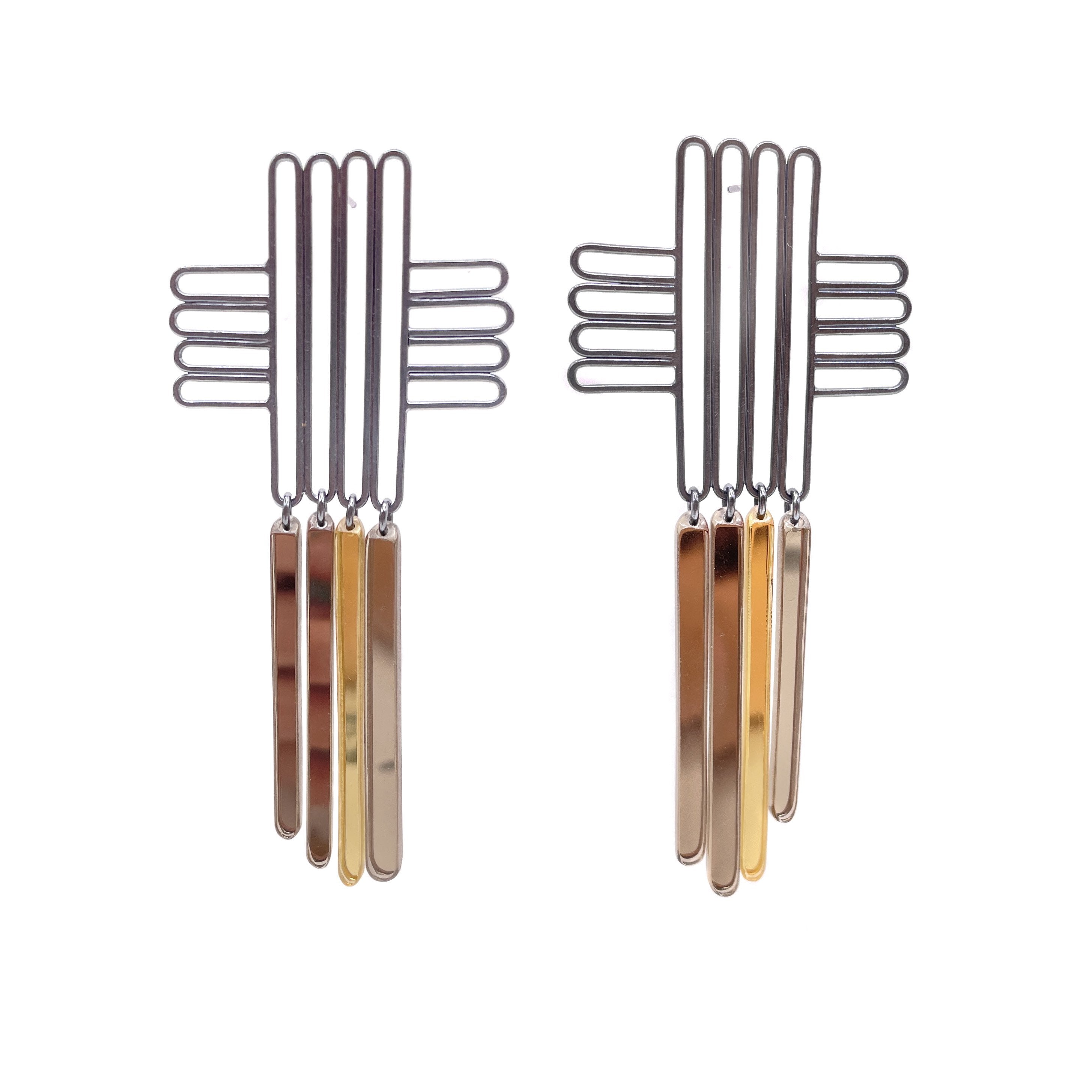 Plus Column Flicker Earrings