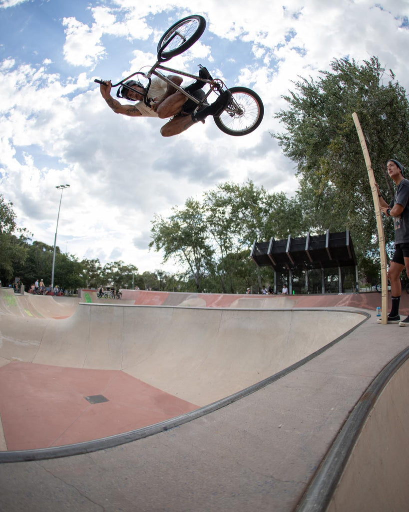 tyson jones-peni bmx woden skatepark