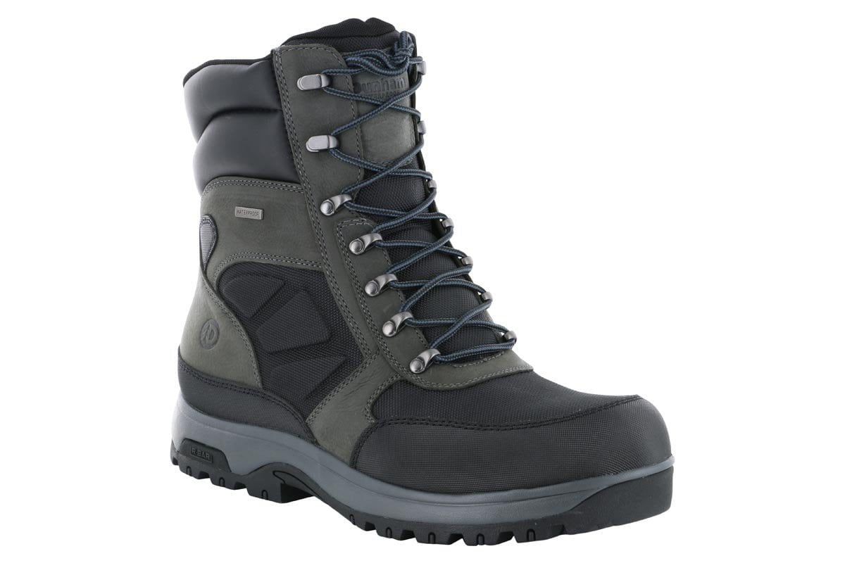 the north face men's chilkat hiking boots