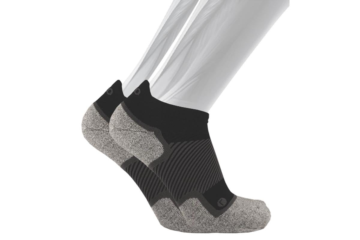 OS1st WP4 Wellness Performance No Show Socks Black - 2BigFeet