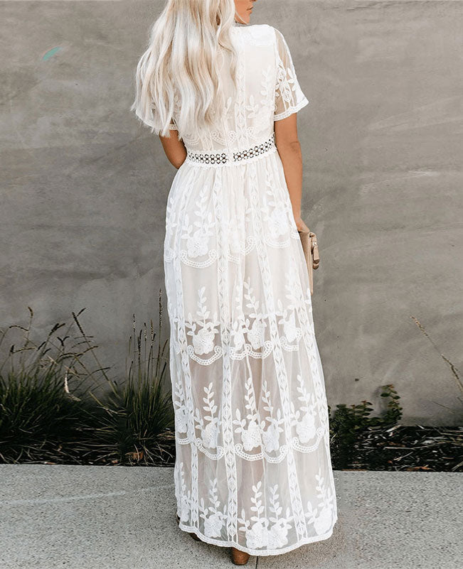 boho lace dress with sleeves