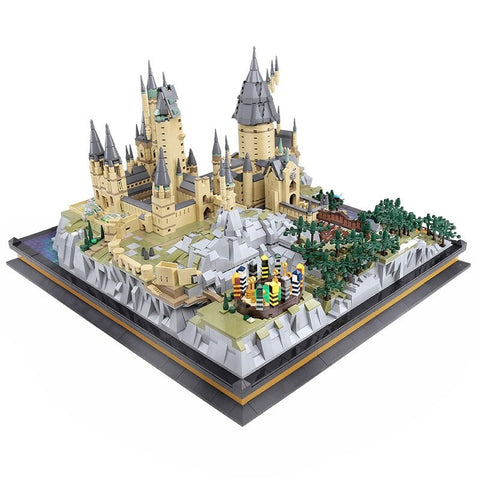 Mould King 204 Harry Potter Hogwarts Castle Big Brick Store