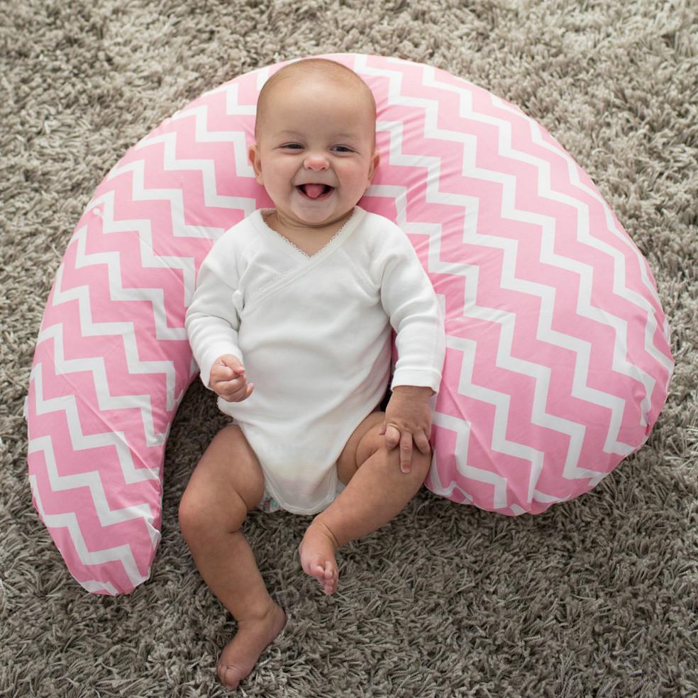 gia breastfeeding pillow