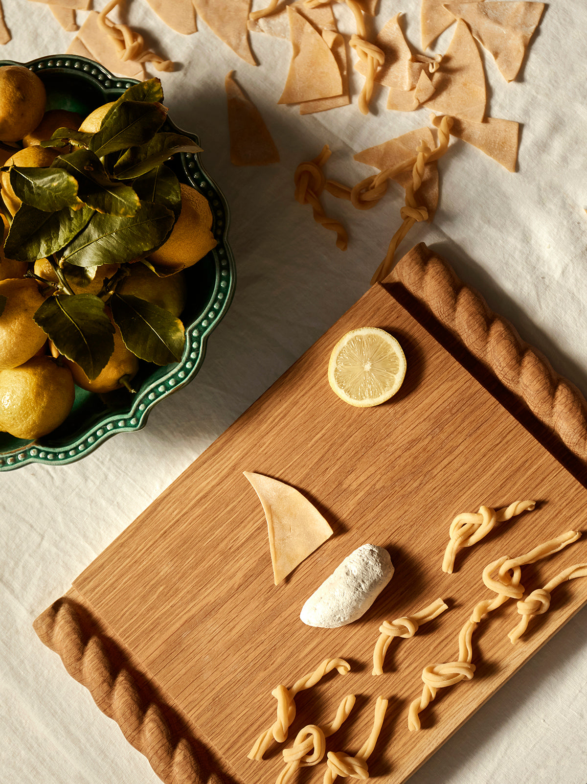 ALEX_AND_TRAHANAS_ED07_FESTA_DELLA_PASTA_CAMPAIGN_ITALY_CERAMICS_FABBRICA_RAGAZZI_BREAD_BOARD