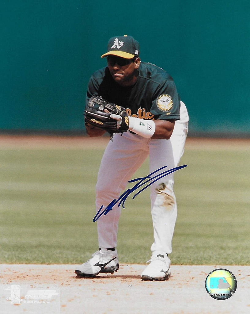Barry Zito Oakland A's signed autographed, 8x10 Photo, COA will be  included. at 's Sports Collectibles Store