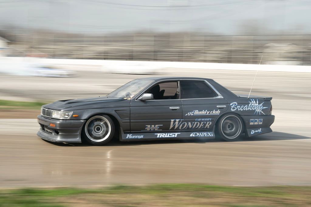 C33 Laurel drifting