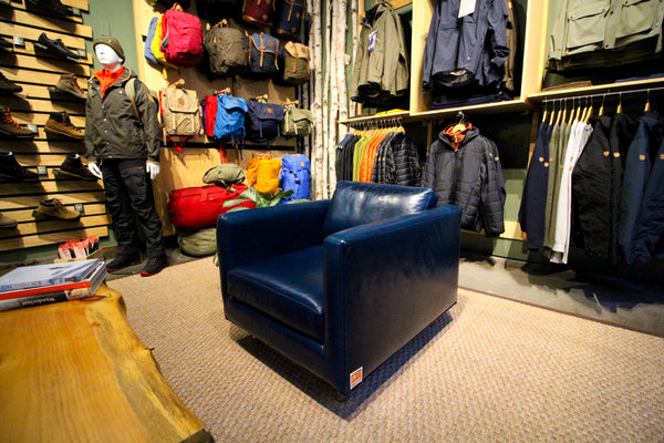 Charlie chair in blue leather 