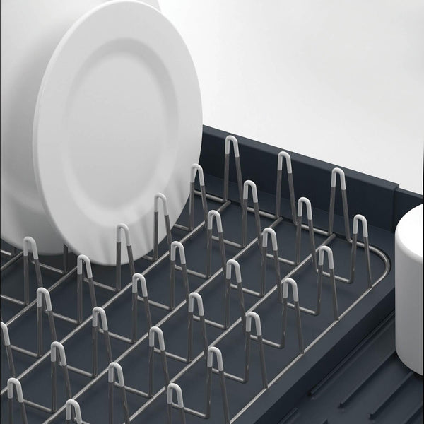 https://cdn.shopify.com/s/files/1/1710/5145/products/85040-Joseph-Joseph-Extend-Expandable-Dish-Drainer-Grey-Lifestyle-2_600x.jpg?v=1657124557