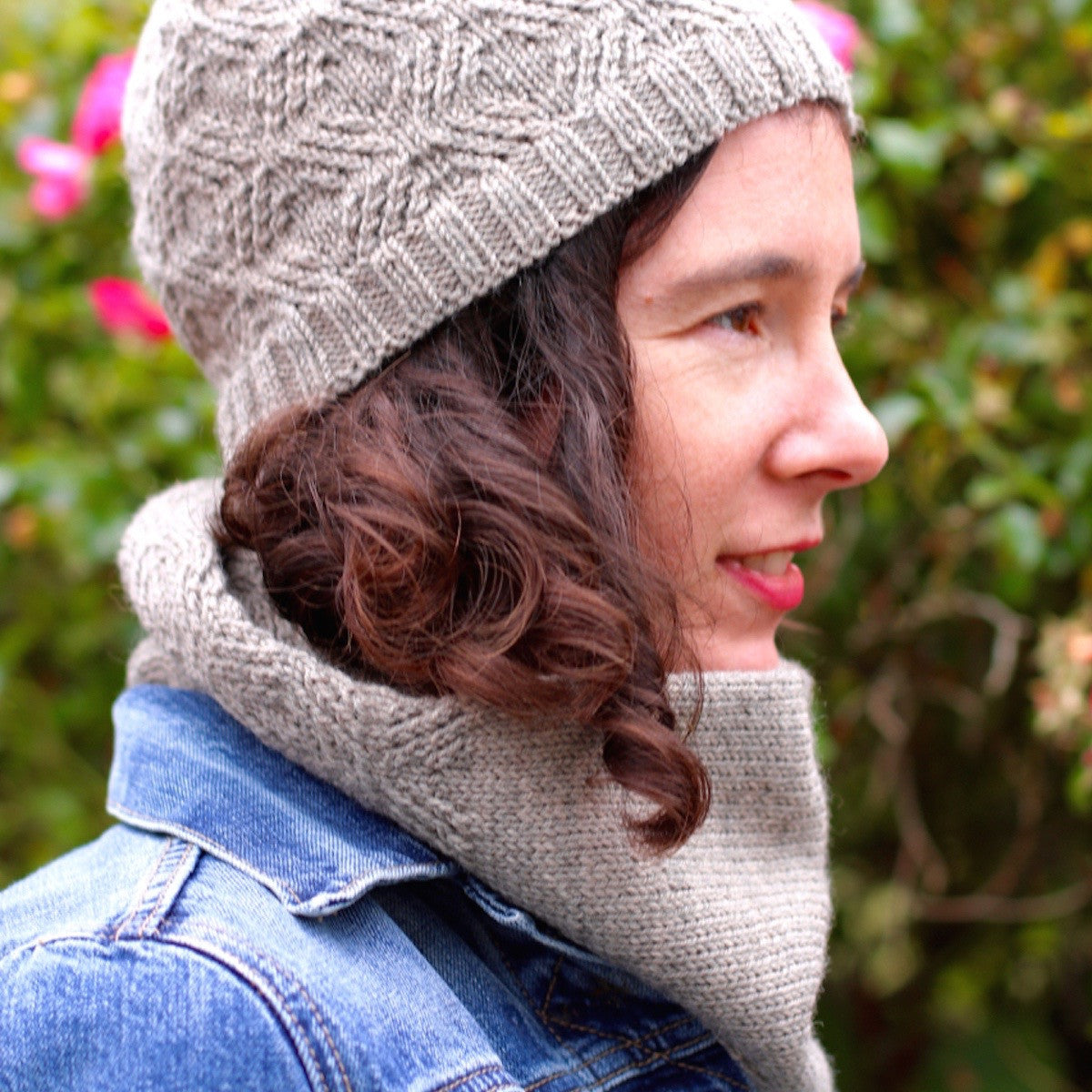 Ridgeback Mountain Cowl & Hat | Digital Hand-Knitting Pattern | DK ...