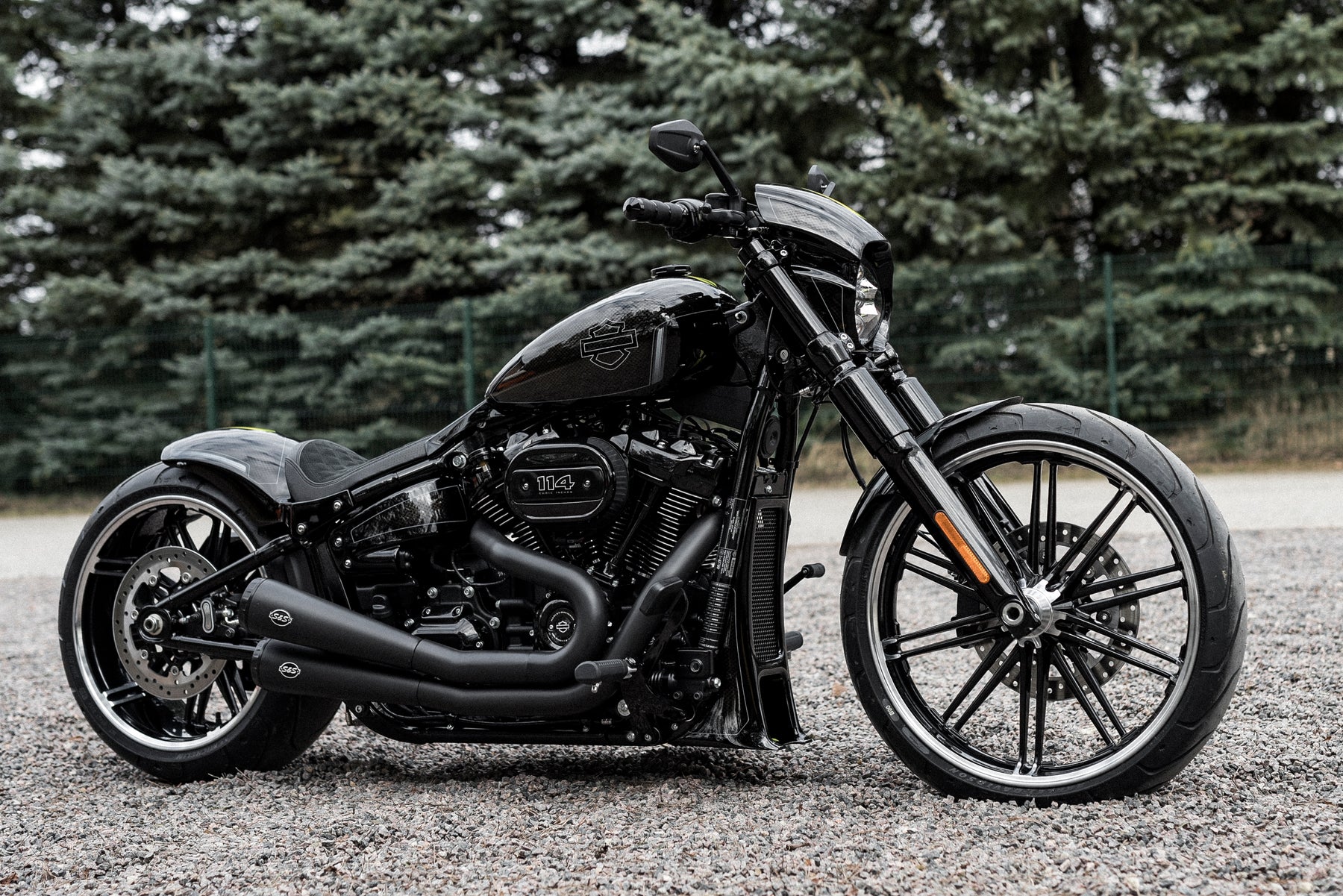 softail breakout custom