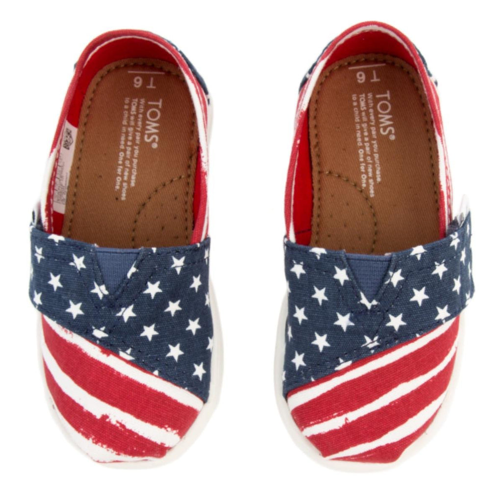 red white and blue toms