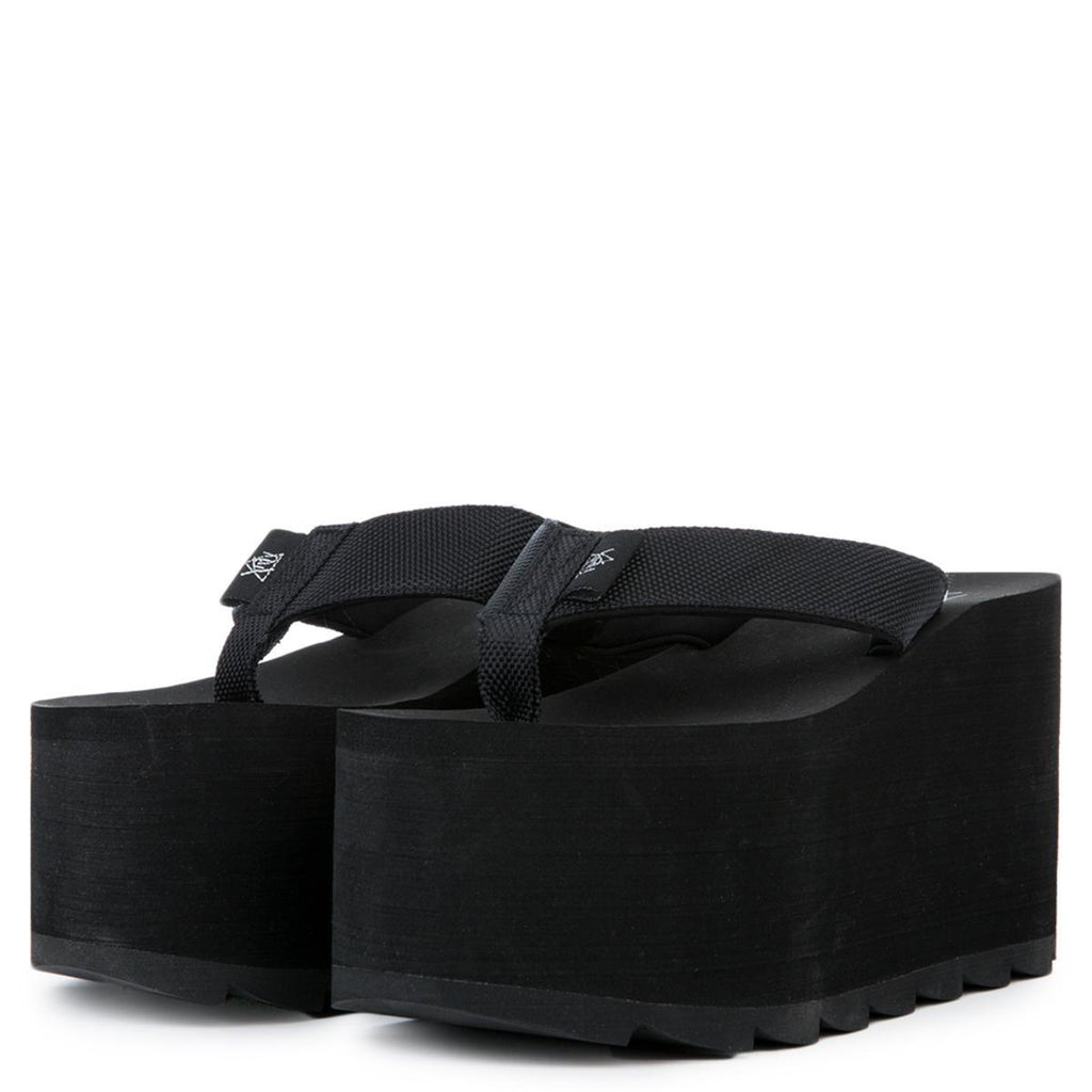 YRU Pixi Black Platform Sandal