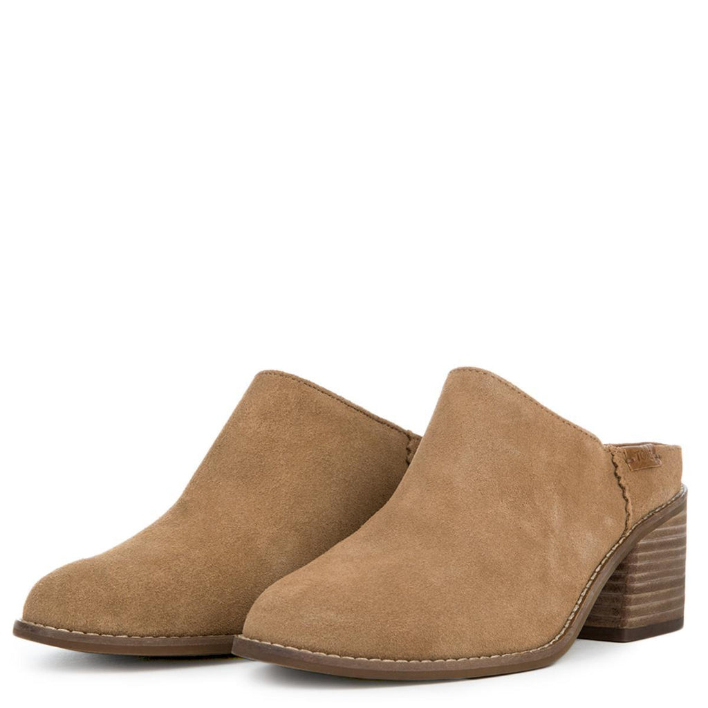 toms leila mule