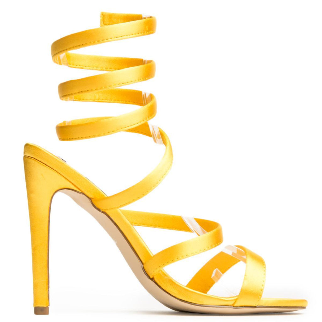 heels with yellow in them