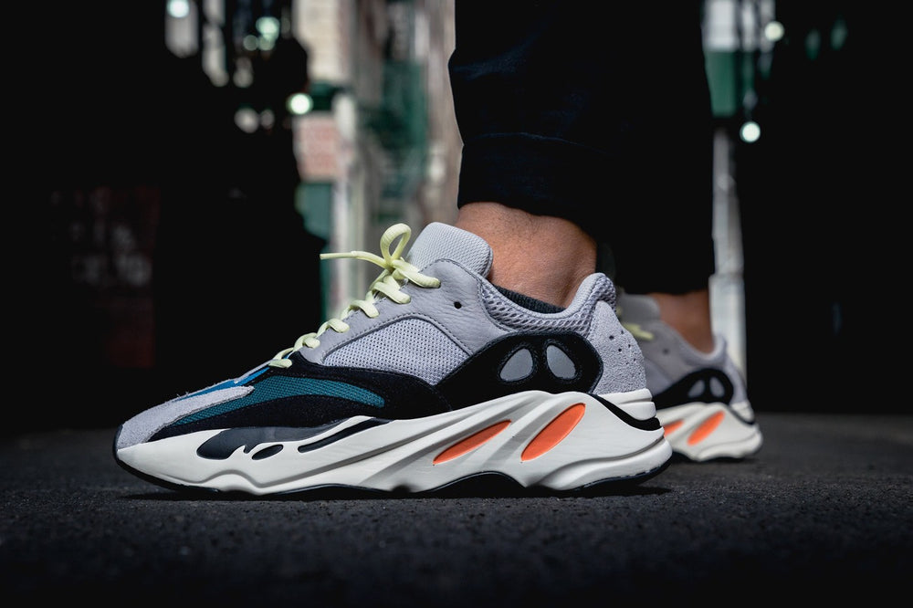 ADIDAS' YEEZY BOOST 700 OG \