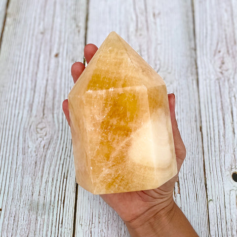 orange calcite for back problems and back pain