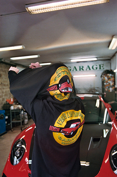 Lookbook 2019 - Classic Garage Golf Crewneck Reversible Black Edition