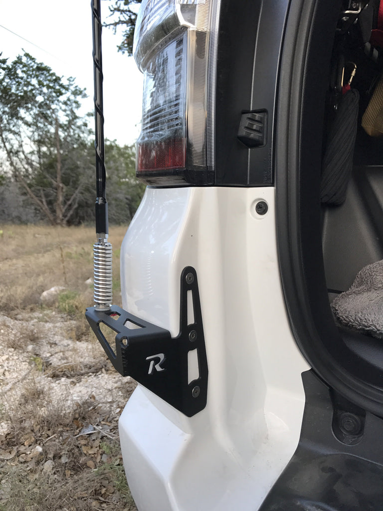 Rago CB Antenna Mount - 2010-2019 Toyota 4Runner – OffroadAlliance.com