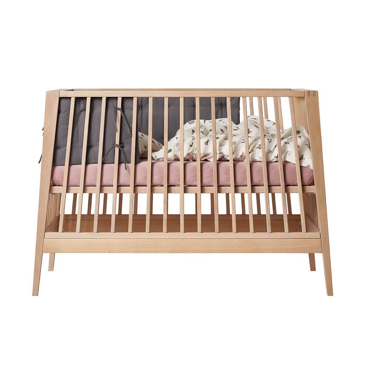 leander baby bed