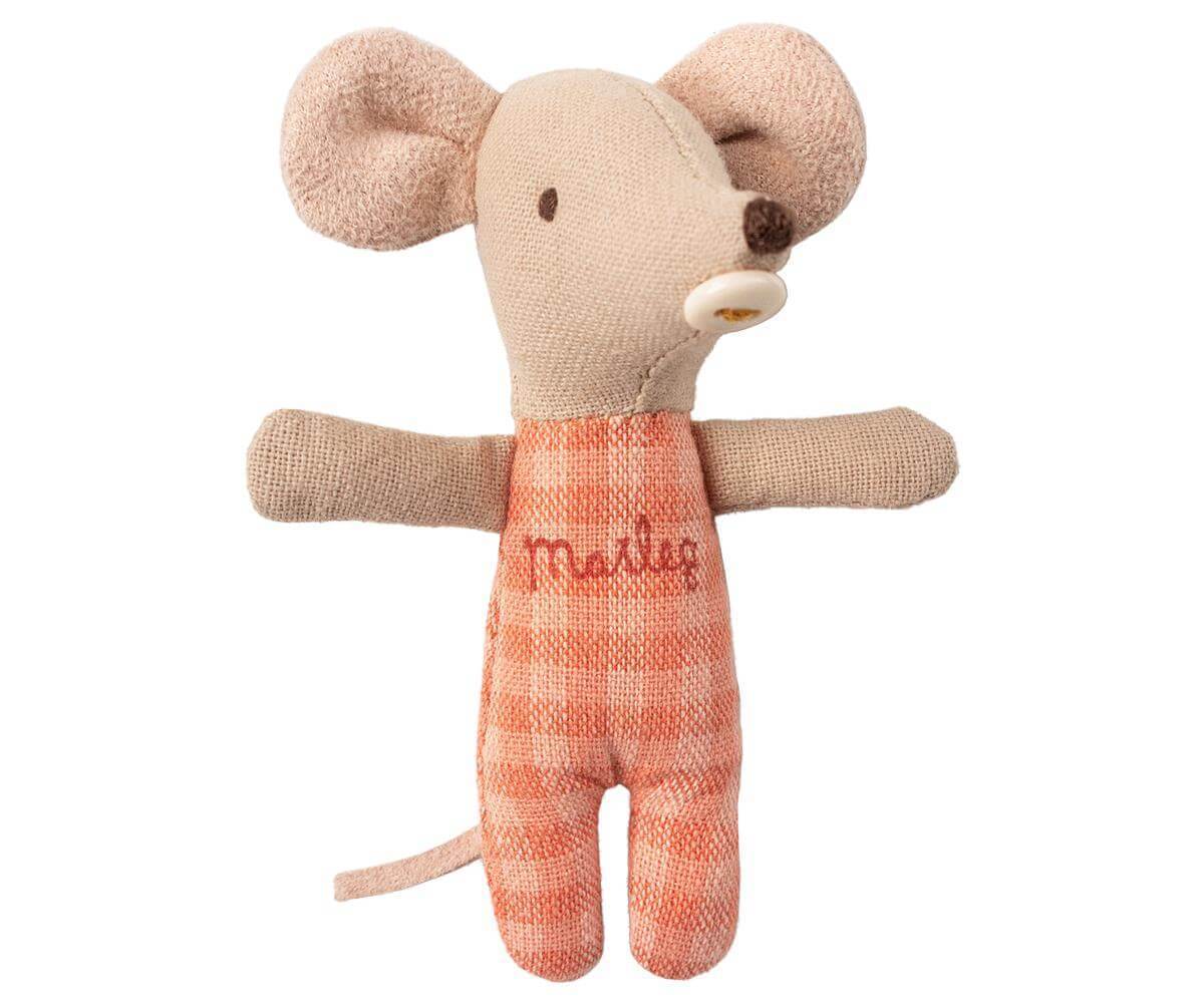 maileg mouse in carrycot